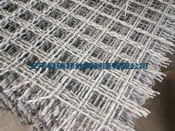 普通煤礦軋花網(wǎng)/編織網(wǎng)圖片4