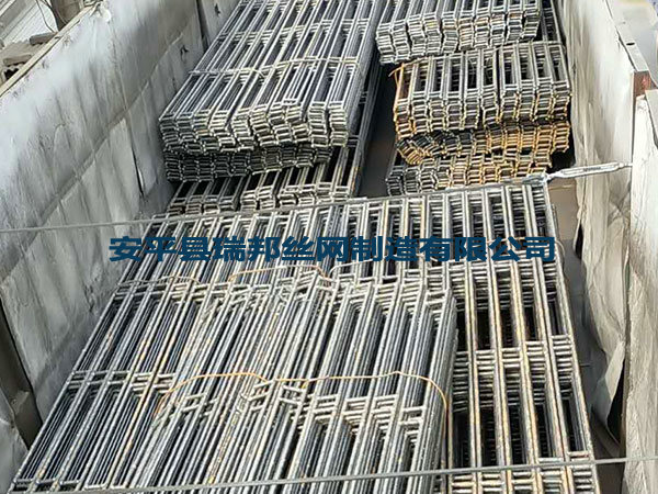 異形鋼筋梯/鋼筋托梁圖片4